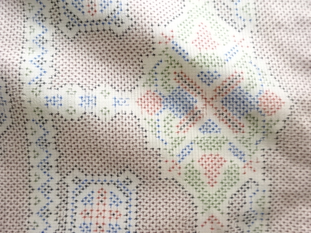  アンティーク　華紋模様織り出し本場大島紬着物(5マルキ)